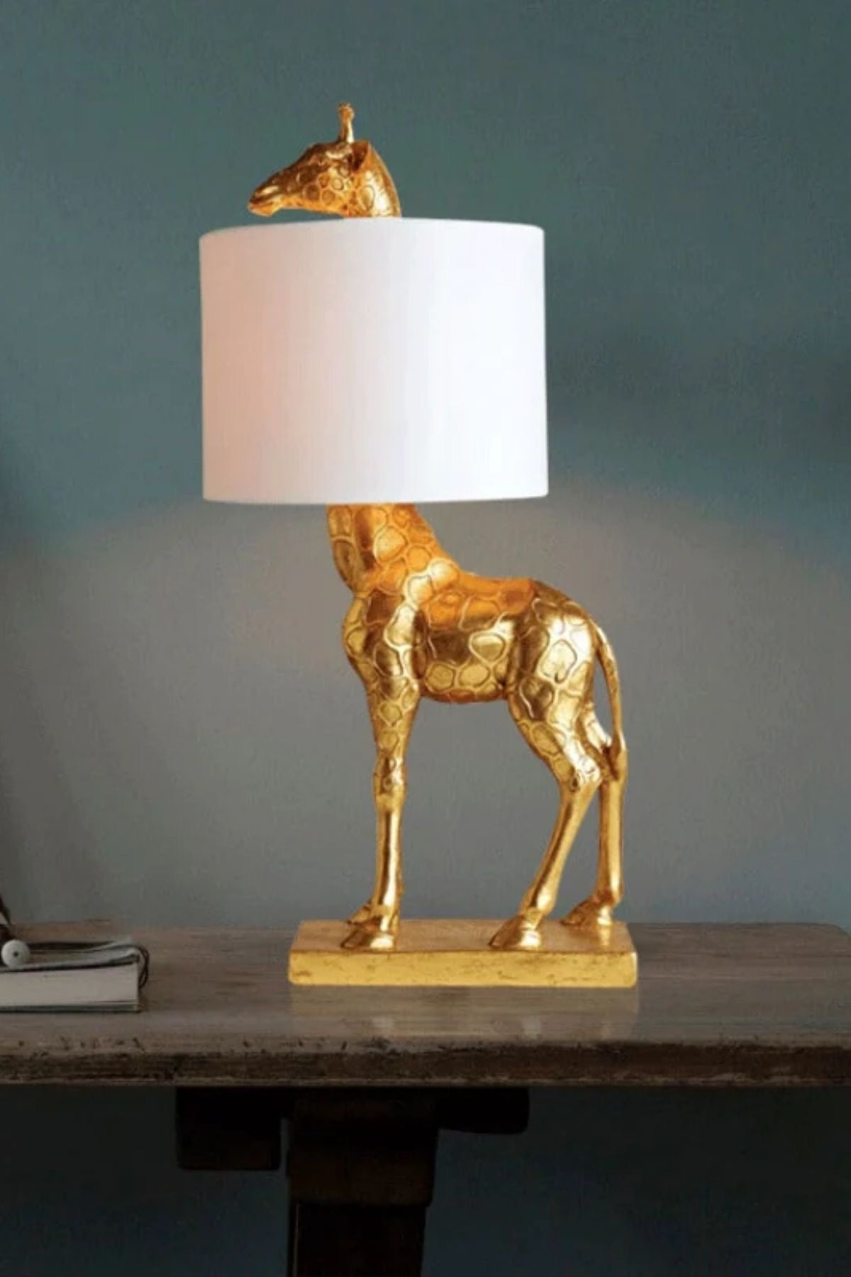 The Giraffe Table Lamp